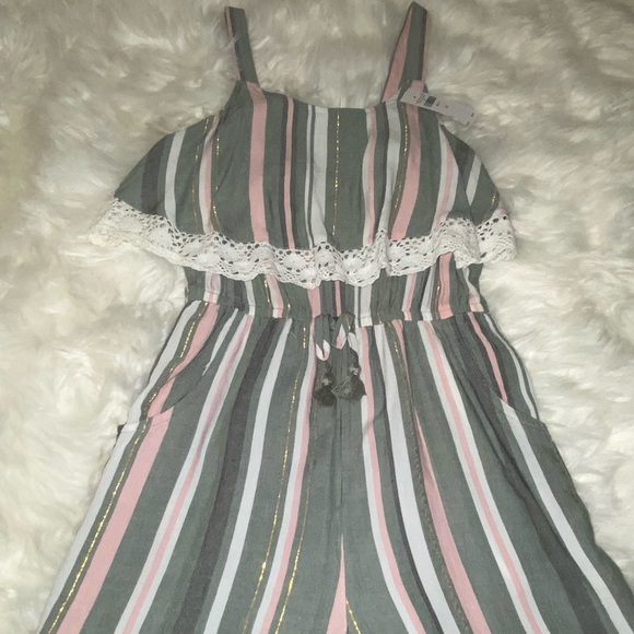 NEW WITH TAGS GIRLS JUMPER - Picture 1 of 3